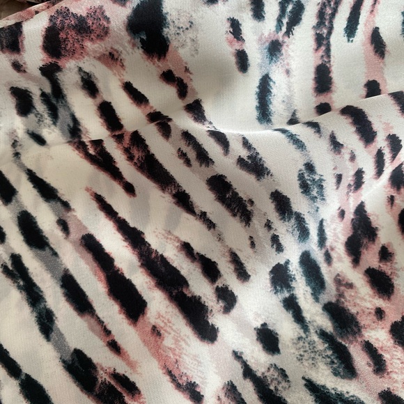 Naked Zebra pattern long sleeves top off should/ on shoulders satin size small - Picture 2 of 2